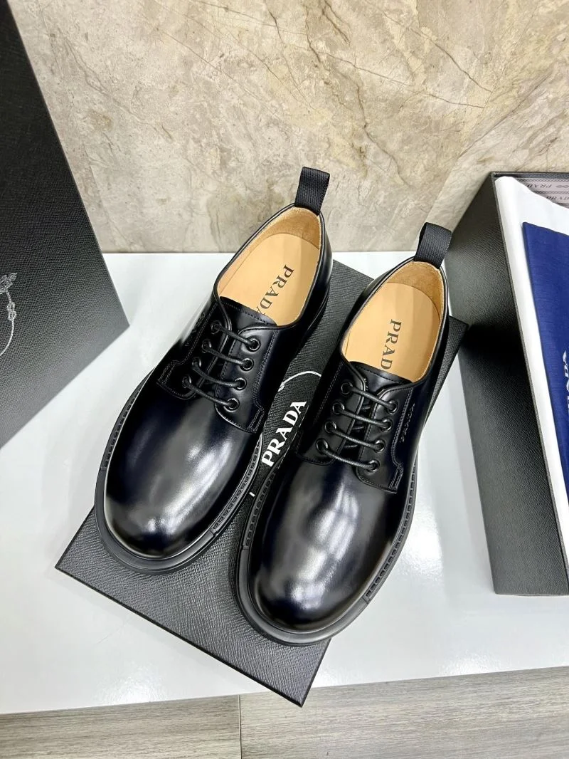 Prada Low Shoes UrbanStyle 35326