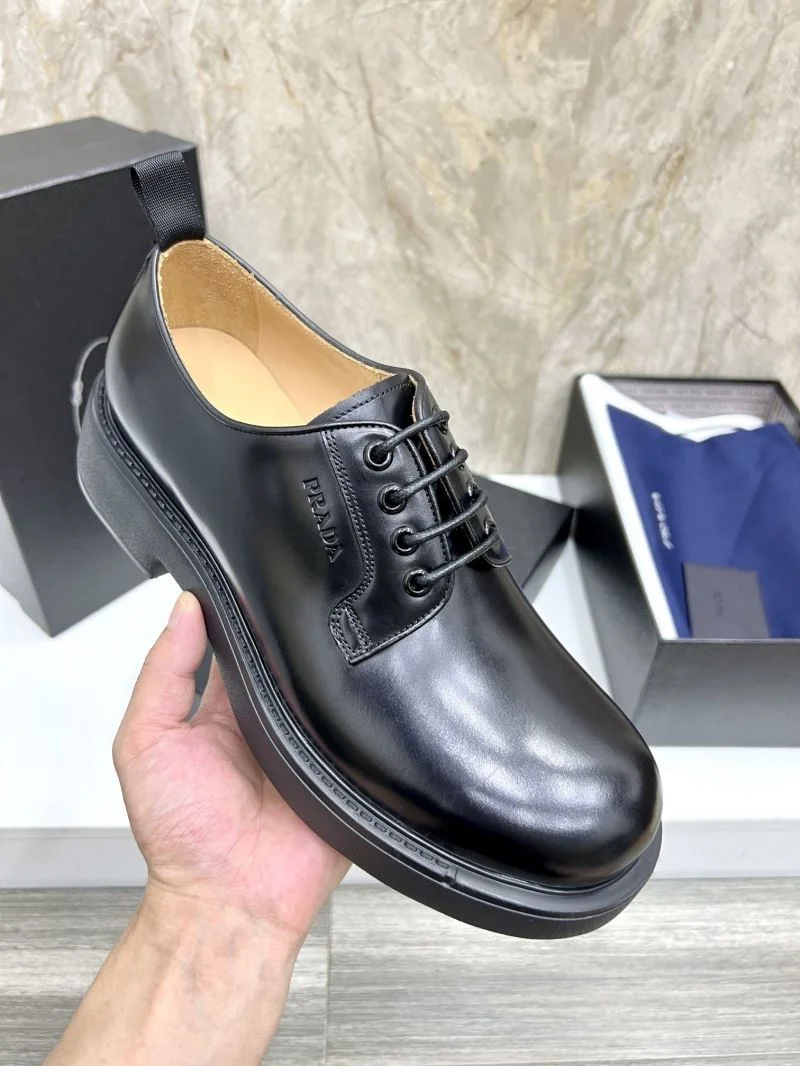 Prada Low Shoes UrbanStyle 35326