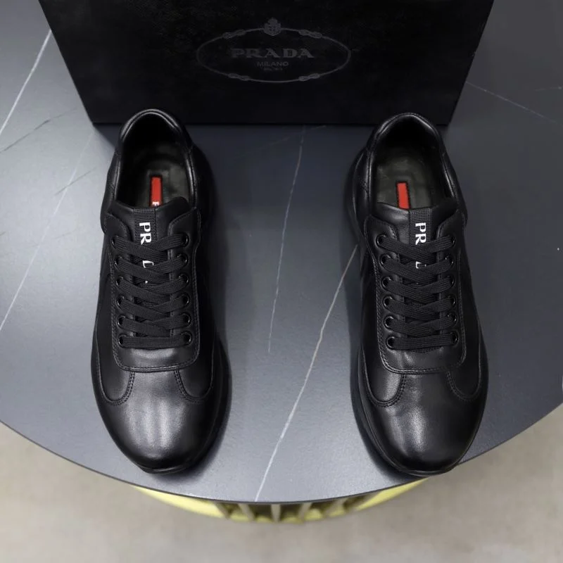 Prada Low Shoes Lightweight 35336