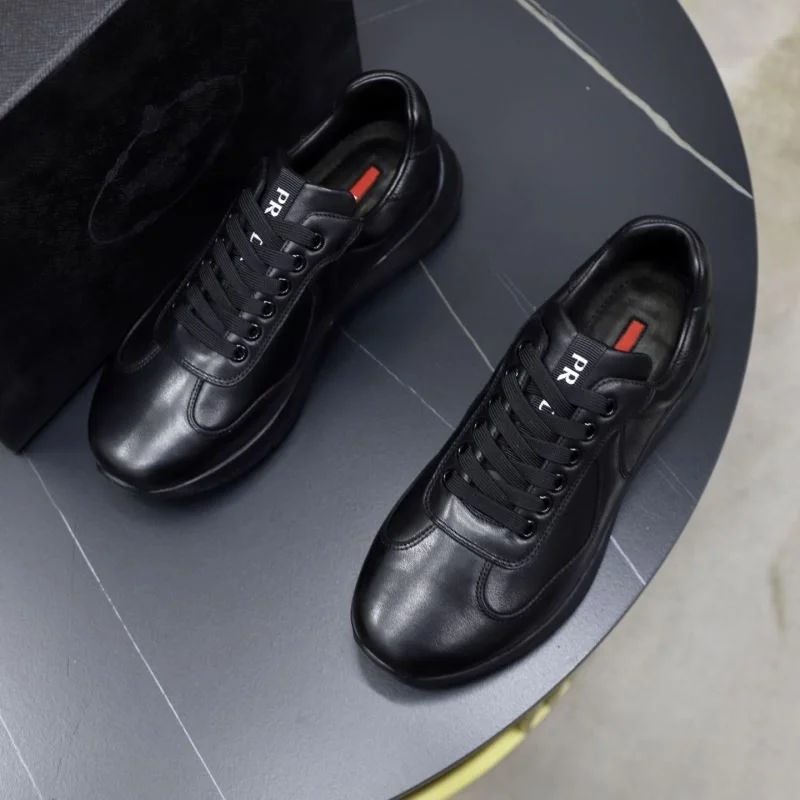 Prada Low Shoes Lightweight 35336