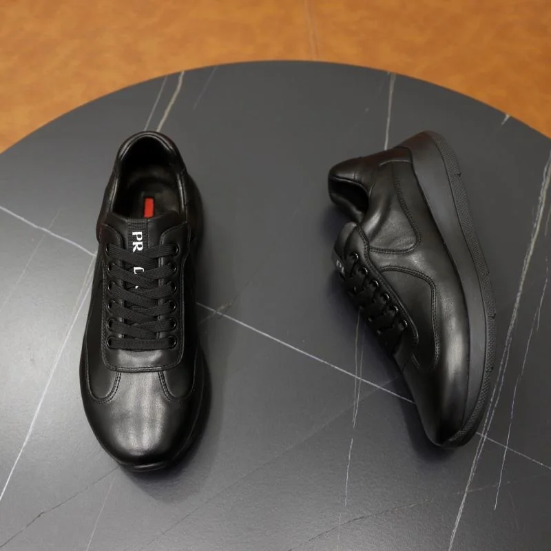 Prada Low Shoes Lightweight 35336