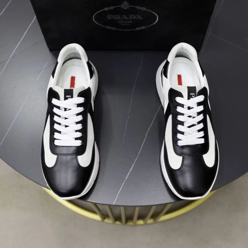 Prada Low Shoes ZipUp 35318
