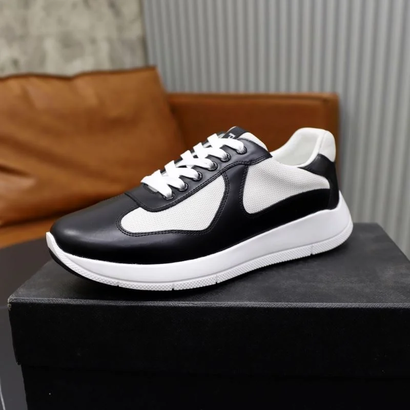Prada Low Shoes ZipUp 35318