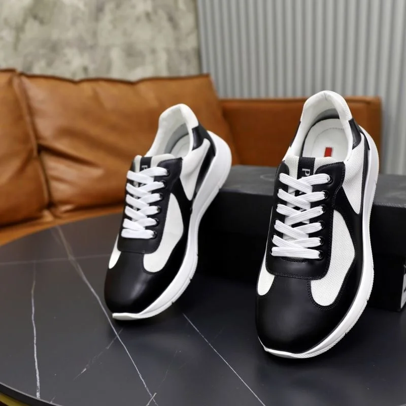 Prada Low Shoes ZipUp 35318
