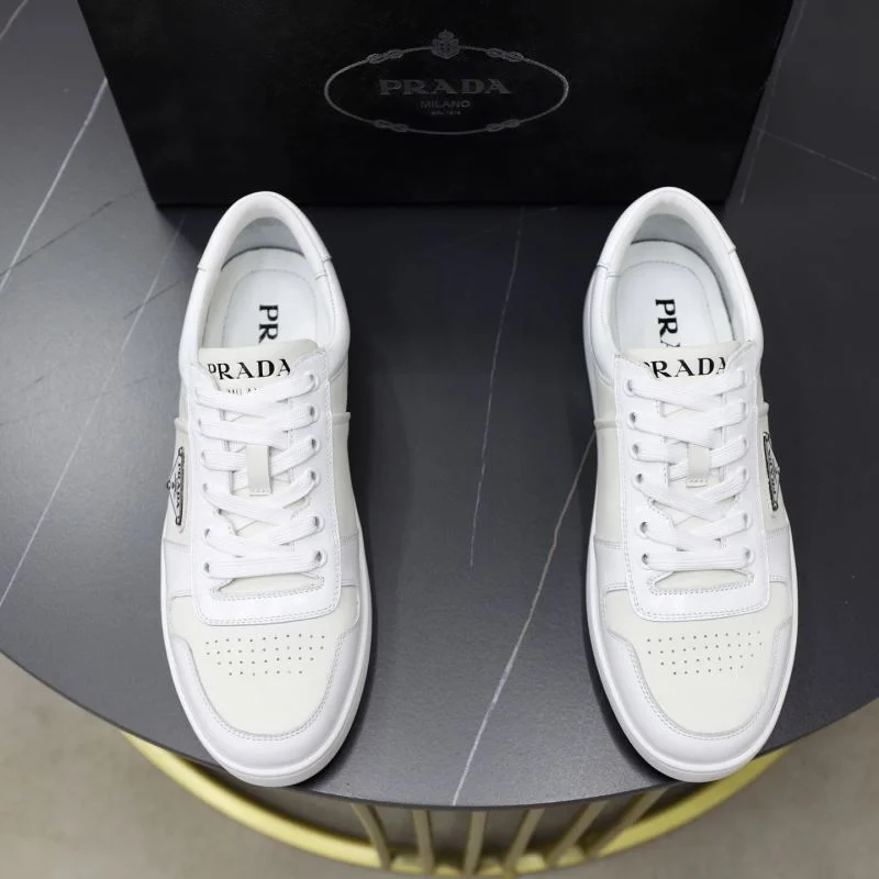 Prada Low Shoes TopPick 35332