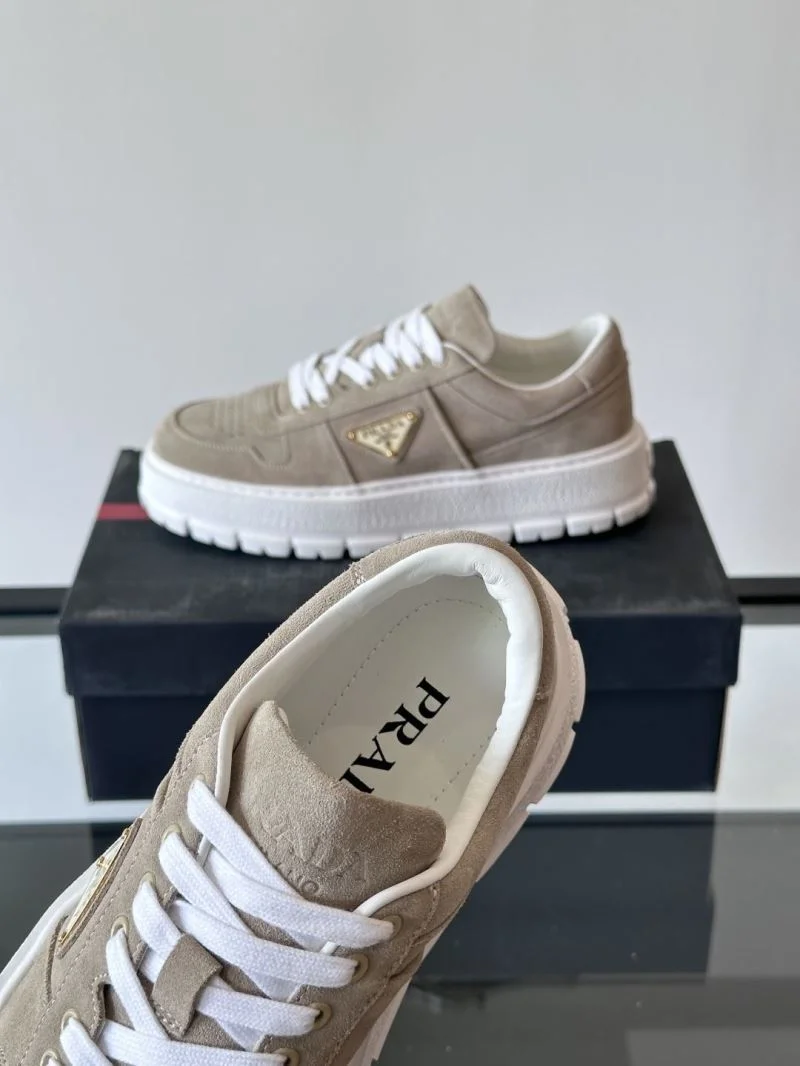 Prada Low Shoes Original 35316
