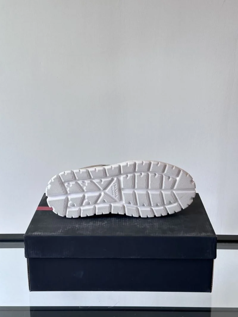 Prada Low Shoes Original 35316