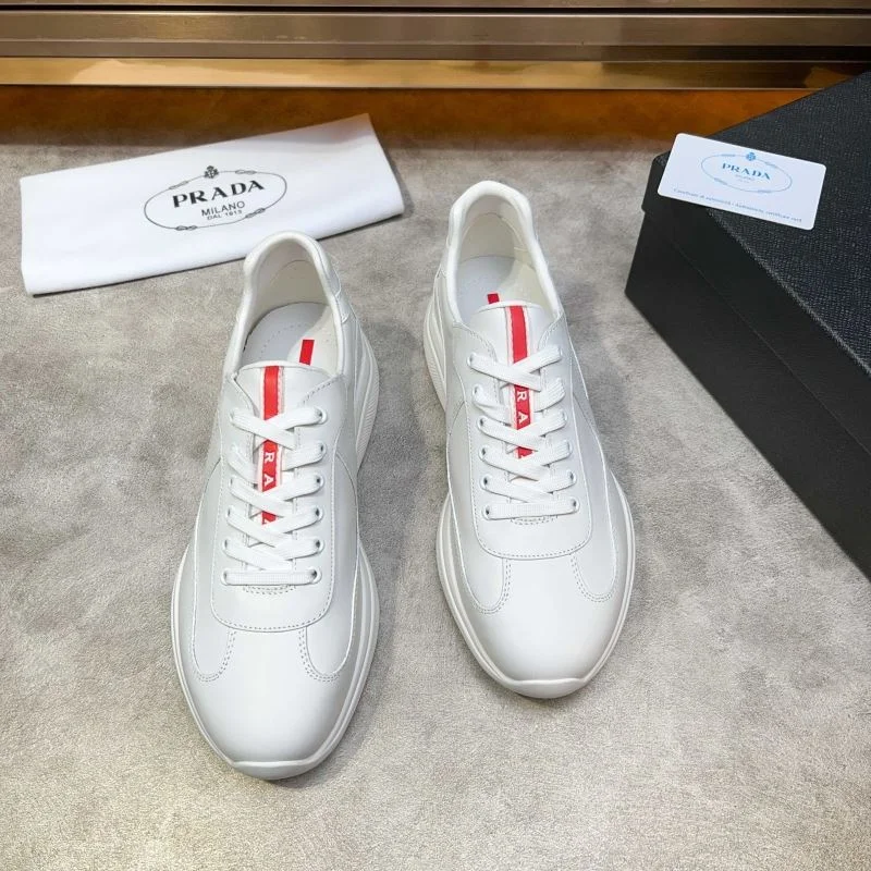 Prada Low Shoes Sleek 35327