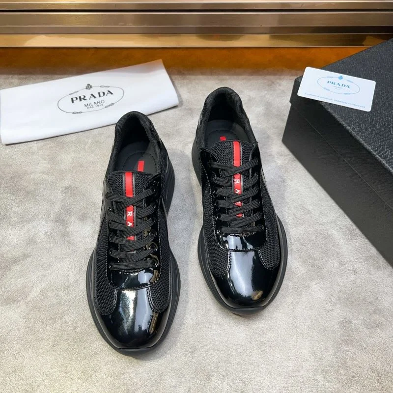 Vibrant Prada Low Shoes 35320