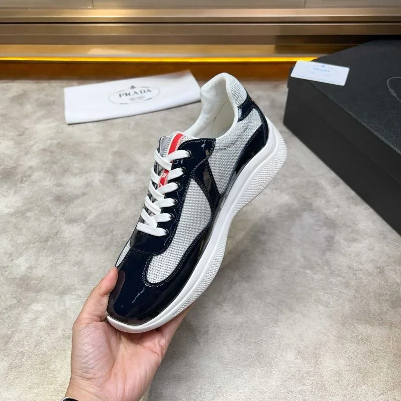 Cozy Prada Low Shoes 35313