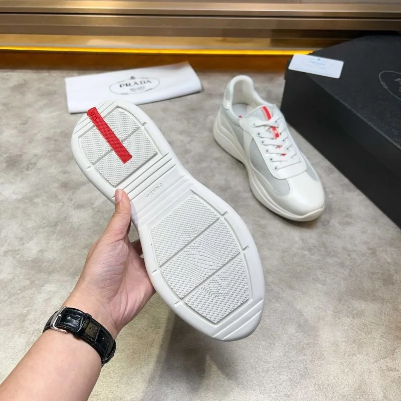 ComfortFit Prada Low Shoes 35317