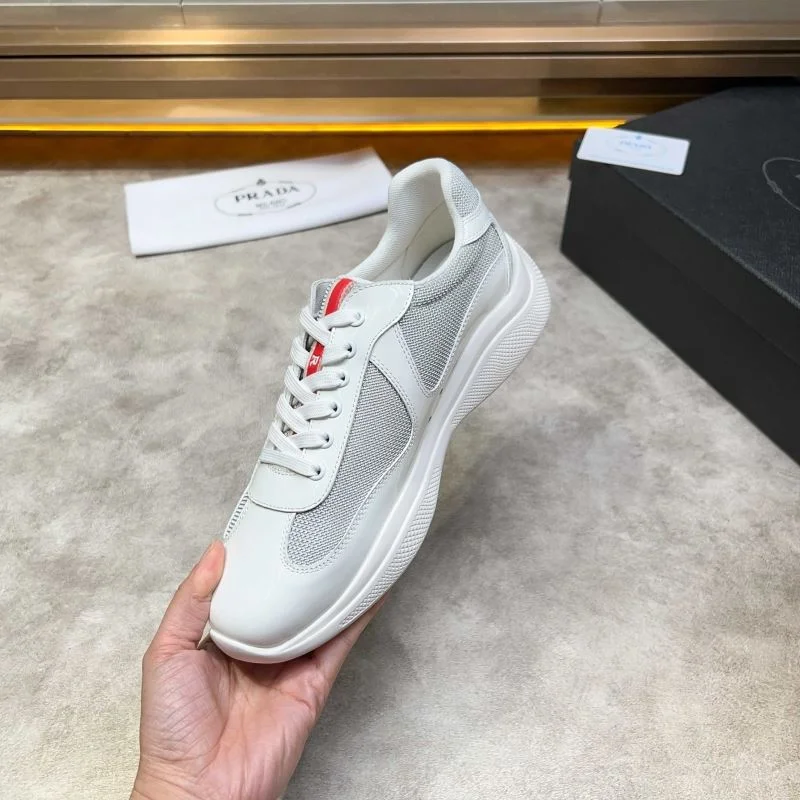 ComfortFit Prada Low Shoes 35317