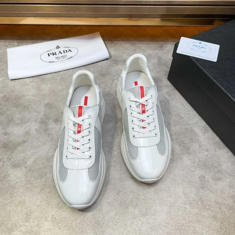 ComfortFit Prada Low Shoes 35317