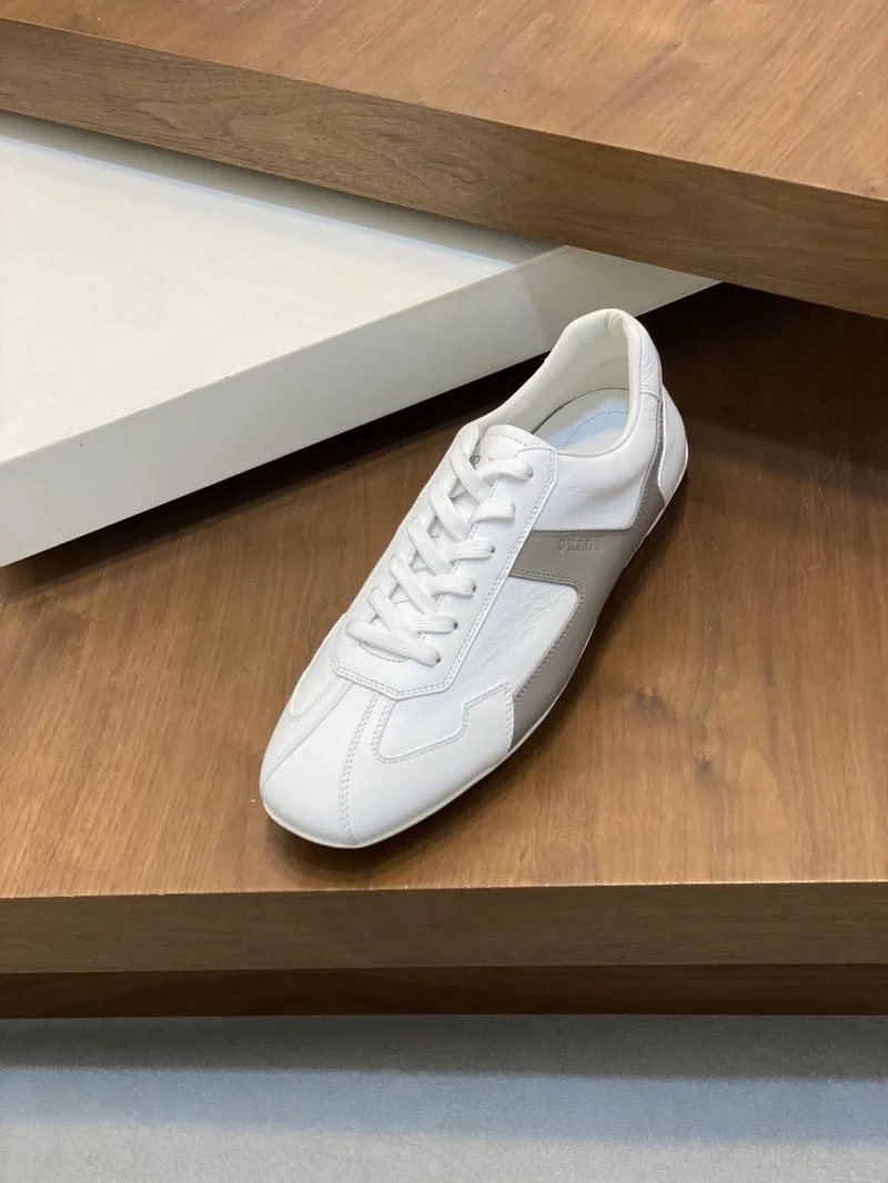 SunProtective Prada Low Shoes 35310