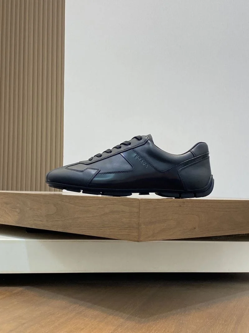 Prada Low Shoes GoodFit 35306