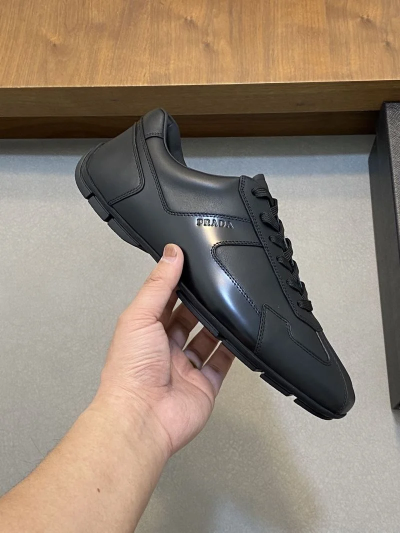 Prada Low Shoes GoodFit 35306