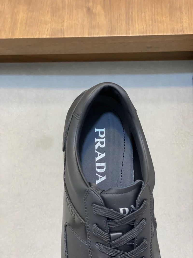 Prada Low Shoes GoodFit 35306