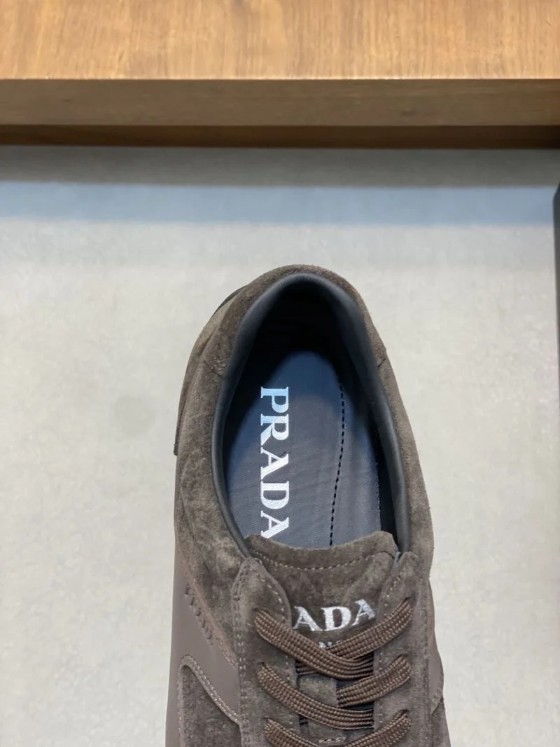 Prada Low Shoes GoAnywhere 35303