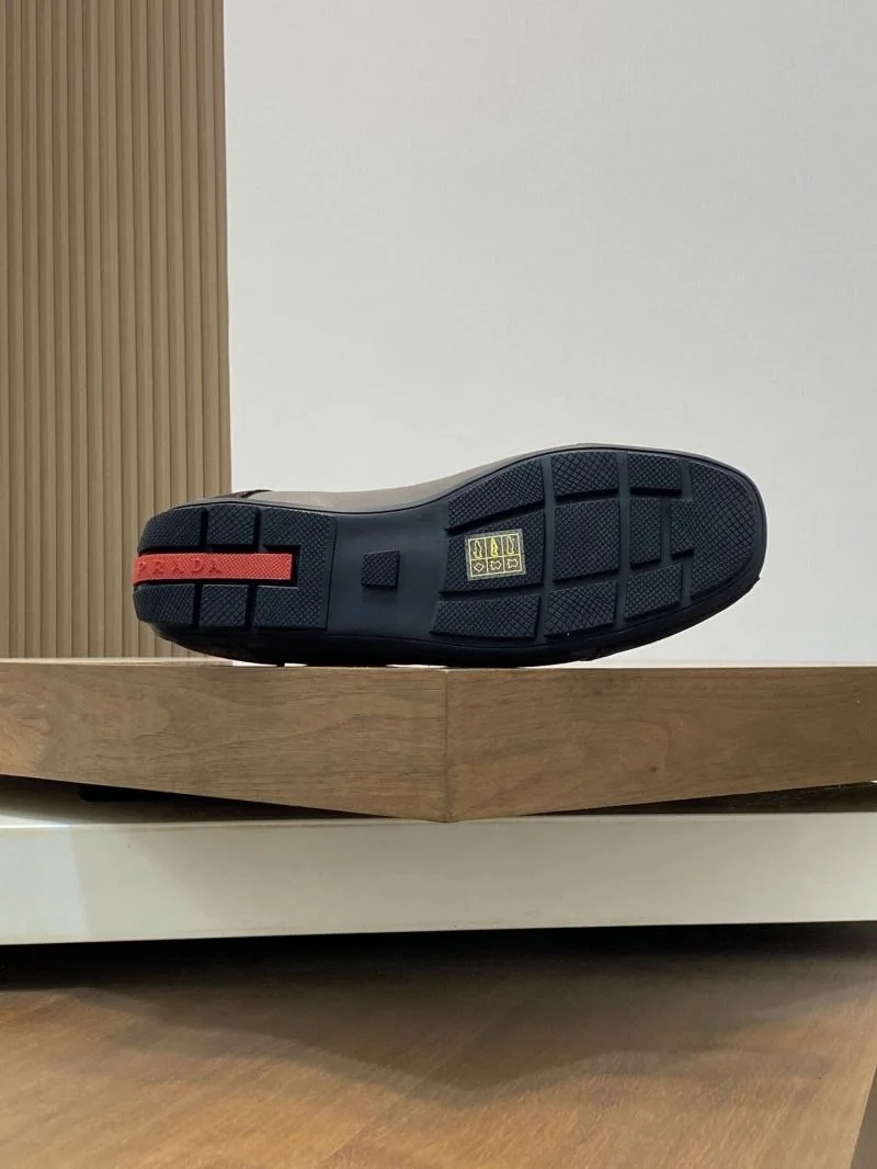 Prada Low Shoes GoAnywhere 35303