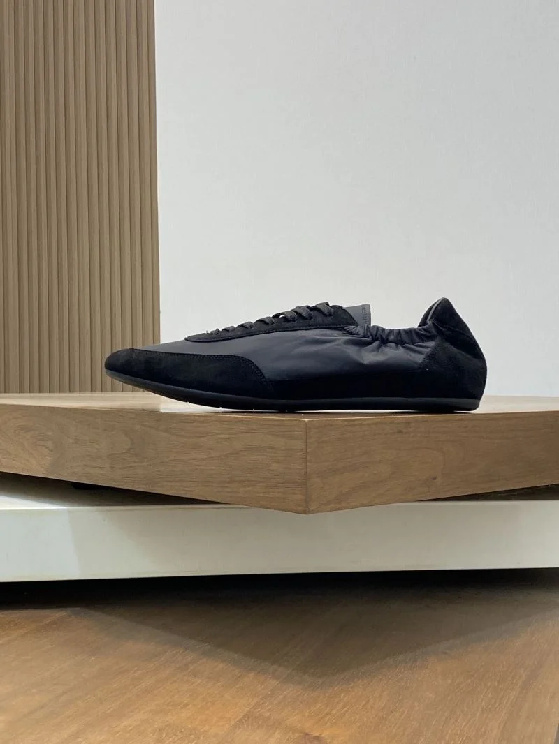 Prada Low Shoes Comfortable 35305