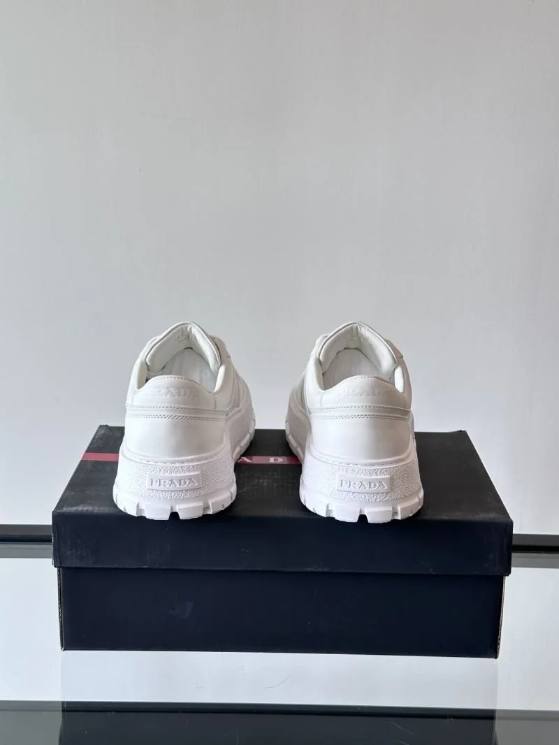Prada Low Shoes Thermal 35302