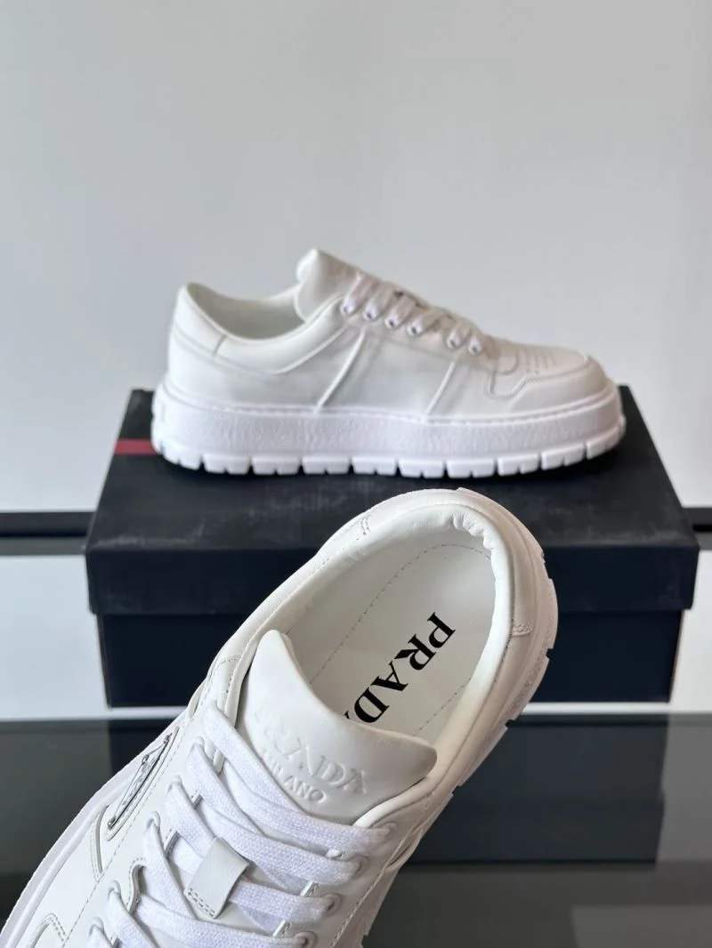 Prada Low Shoes Thermal 35302