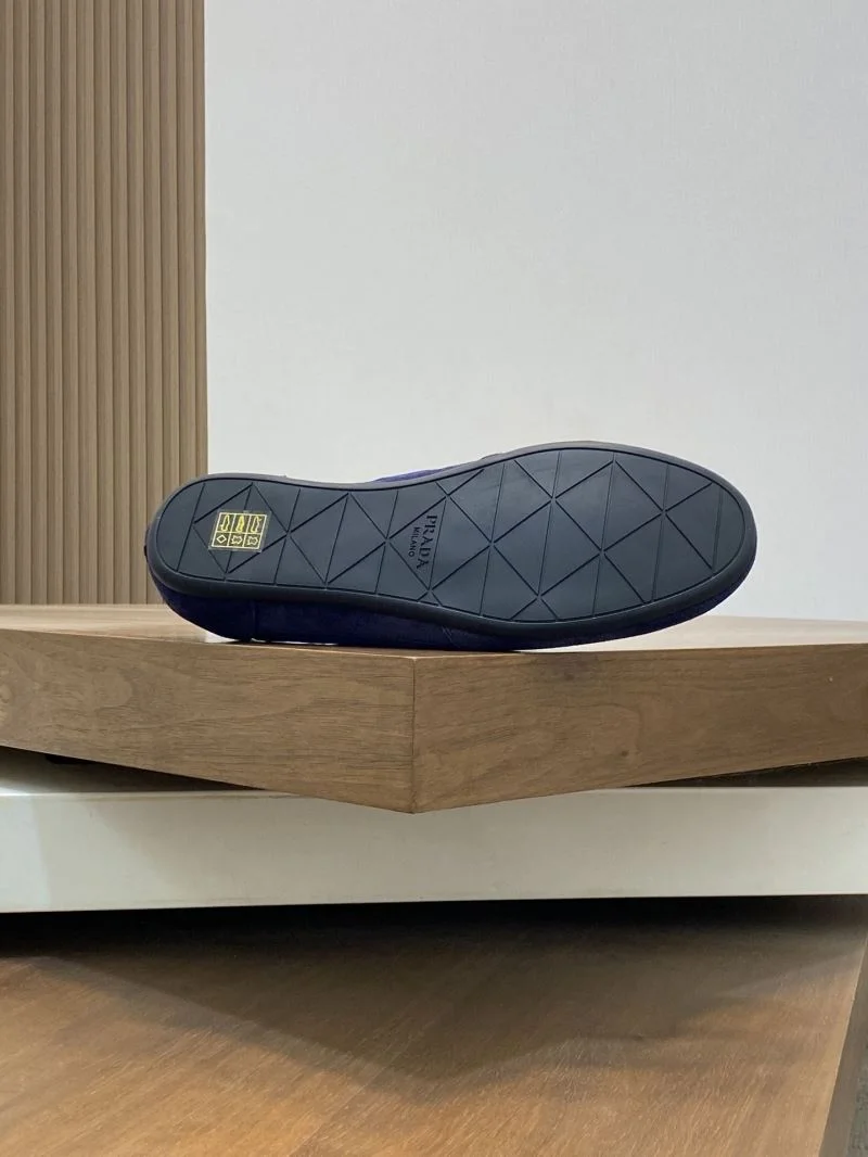 Prada Low Shoes OdorResistant 35300