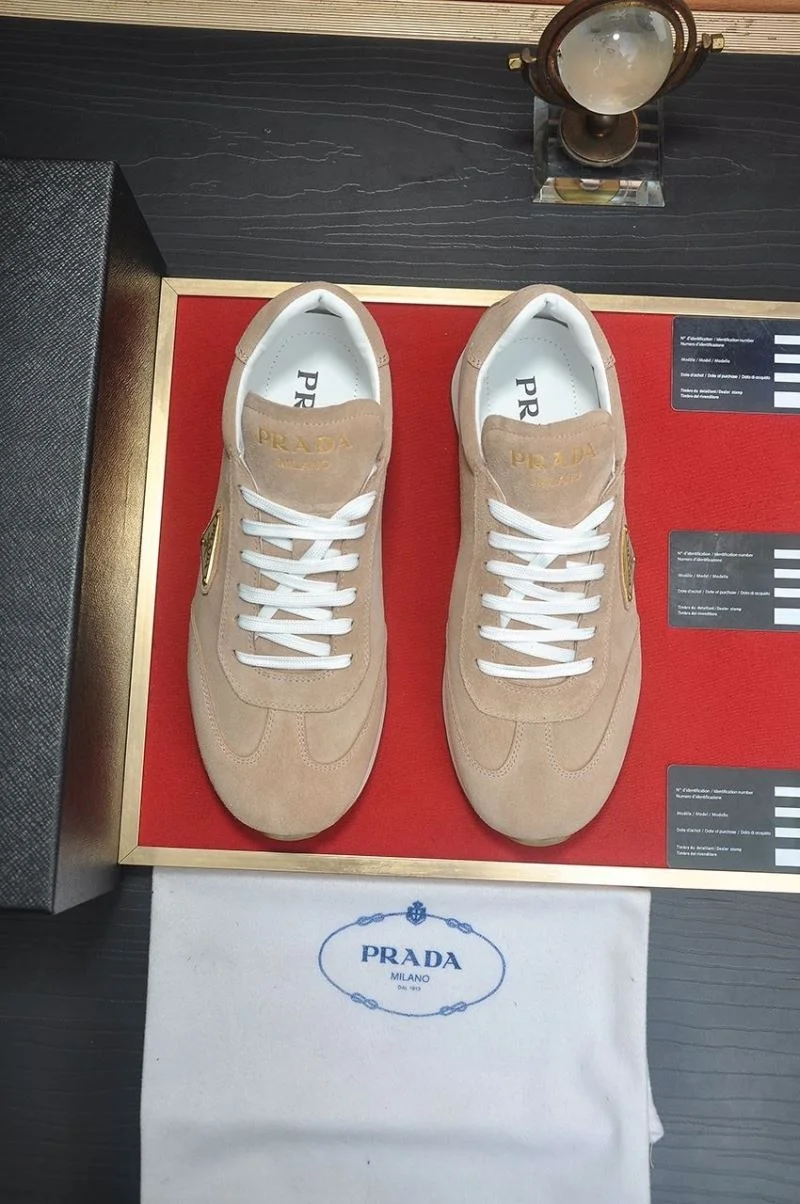 Prada Low Shoes Breathable 35292