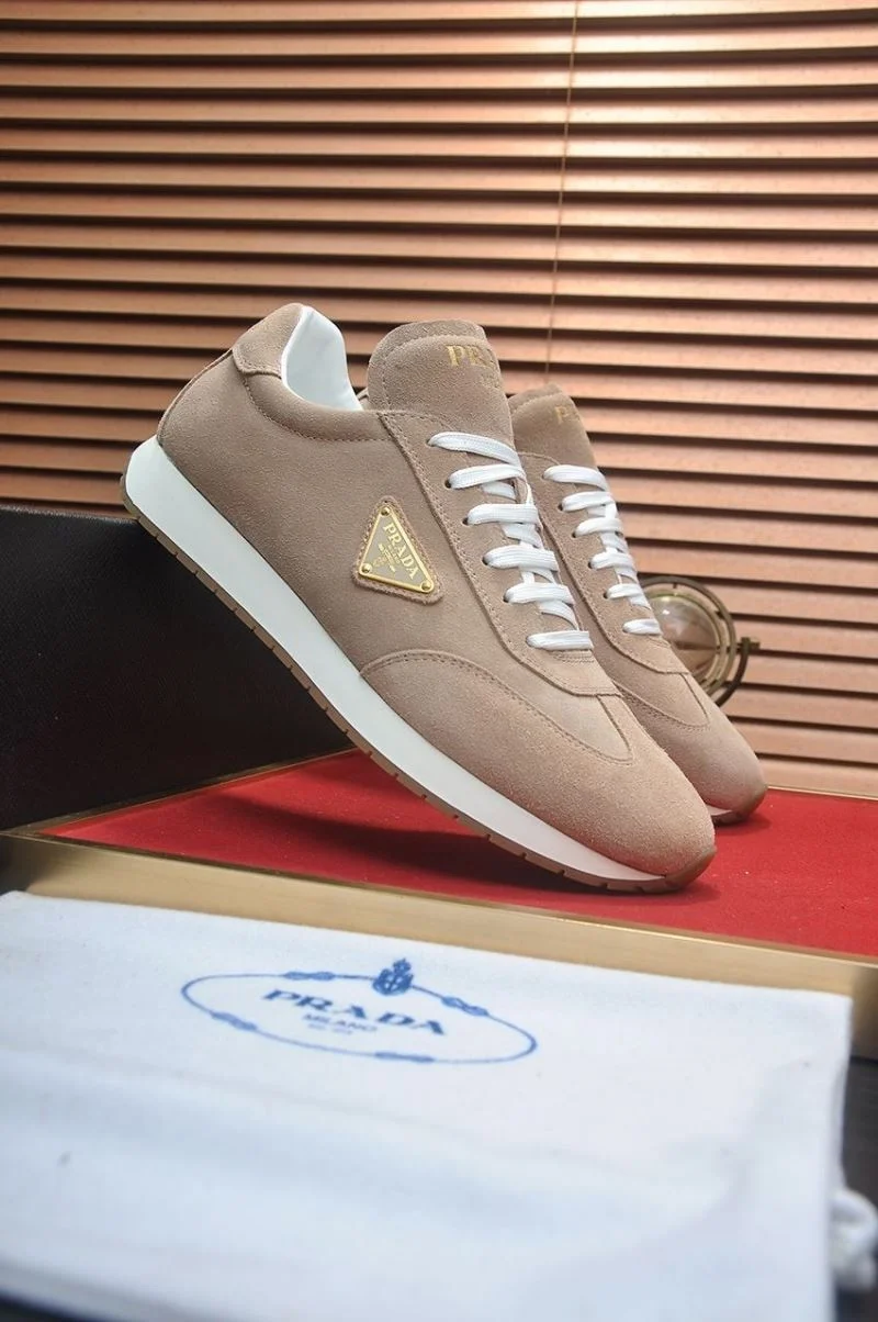 Prada Low Shoes Breathable 35292