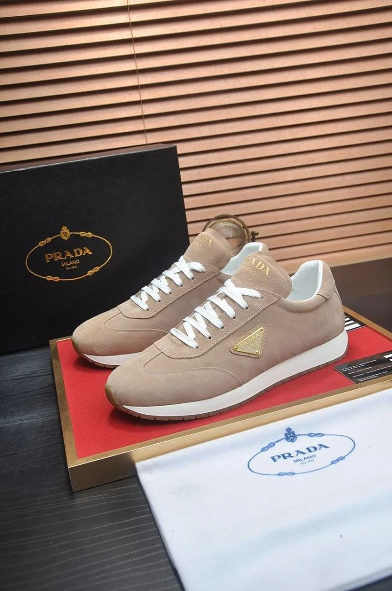 Prada Low Shoes Breathable 35292
