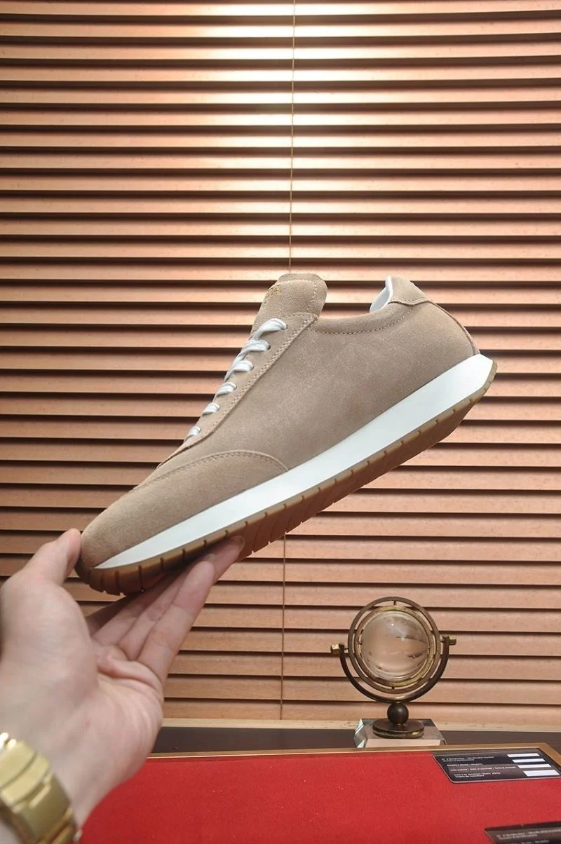 Prada Low Shoes Breathable 35292