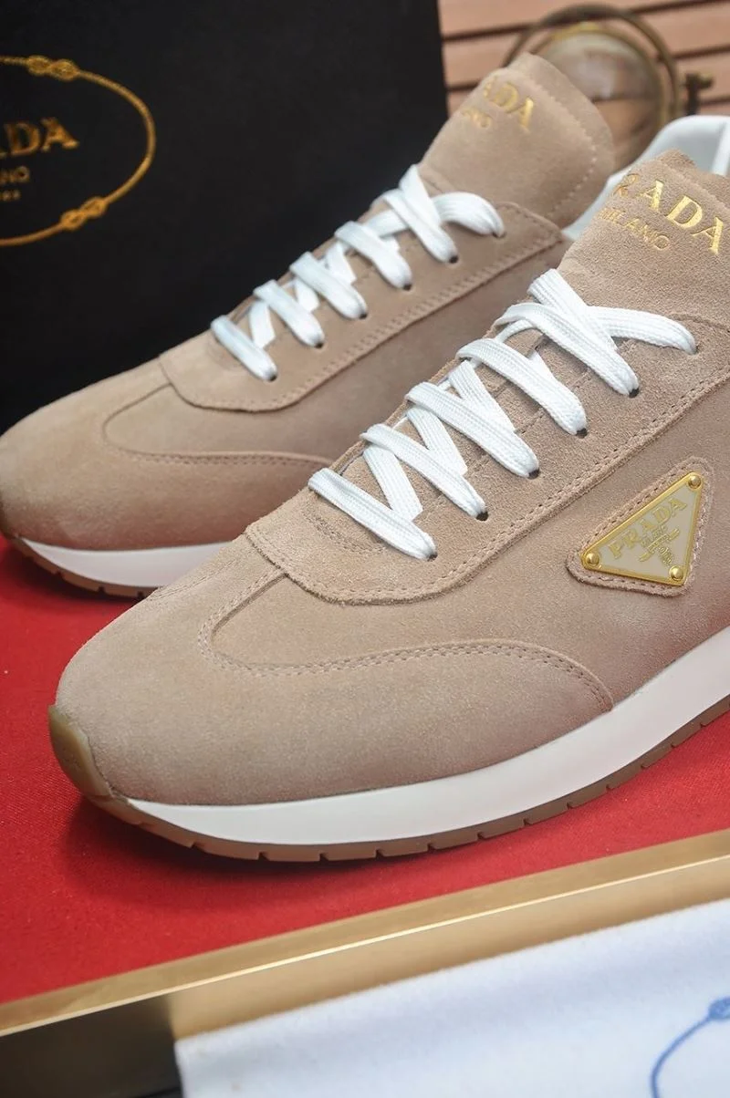 Prada Low Shoes Breathable 35292
