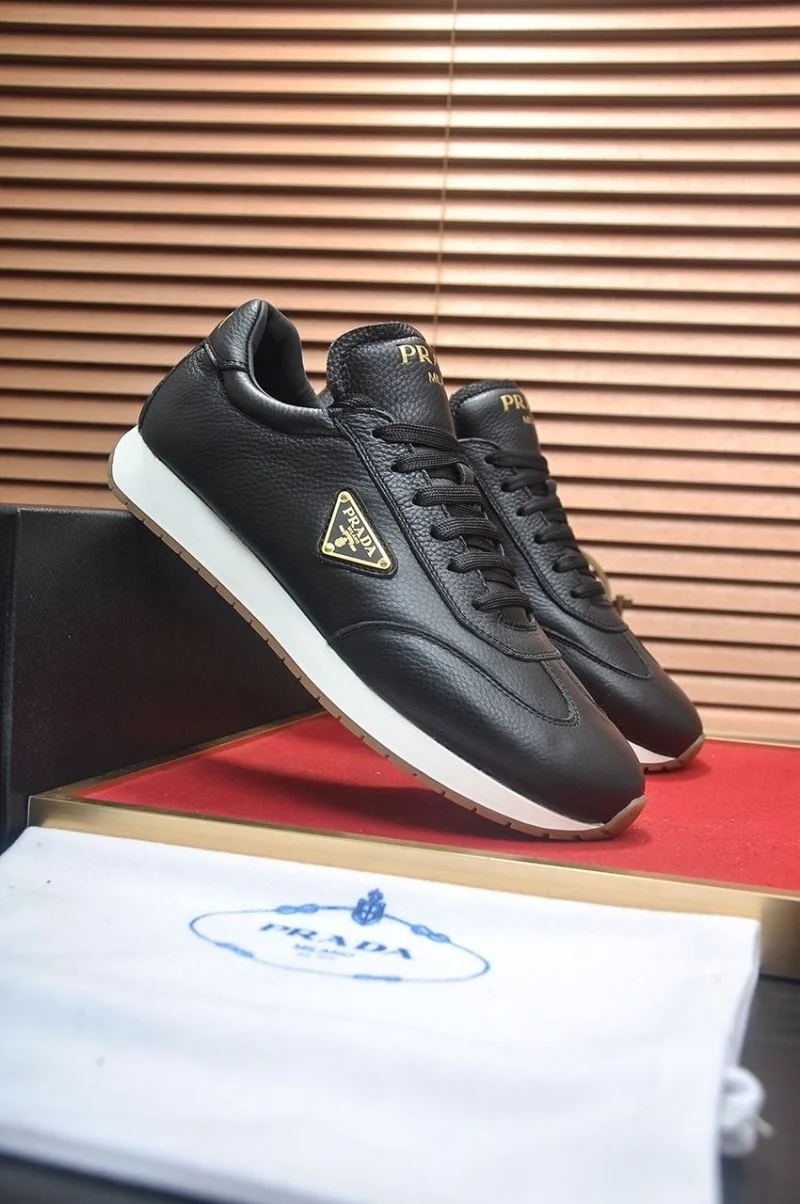 Prada Low Shoes Vibrant 35297
