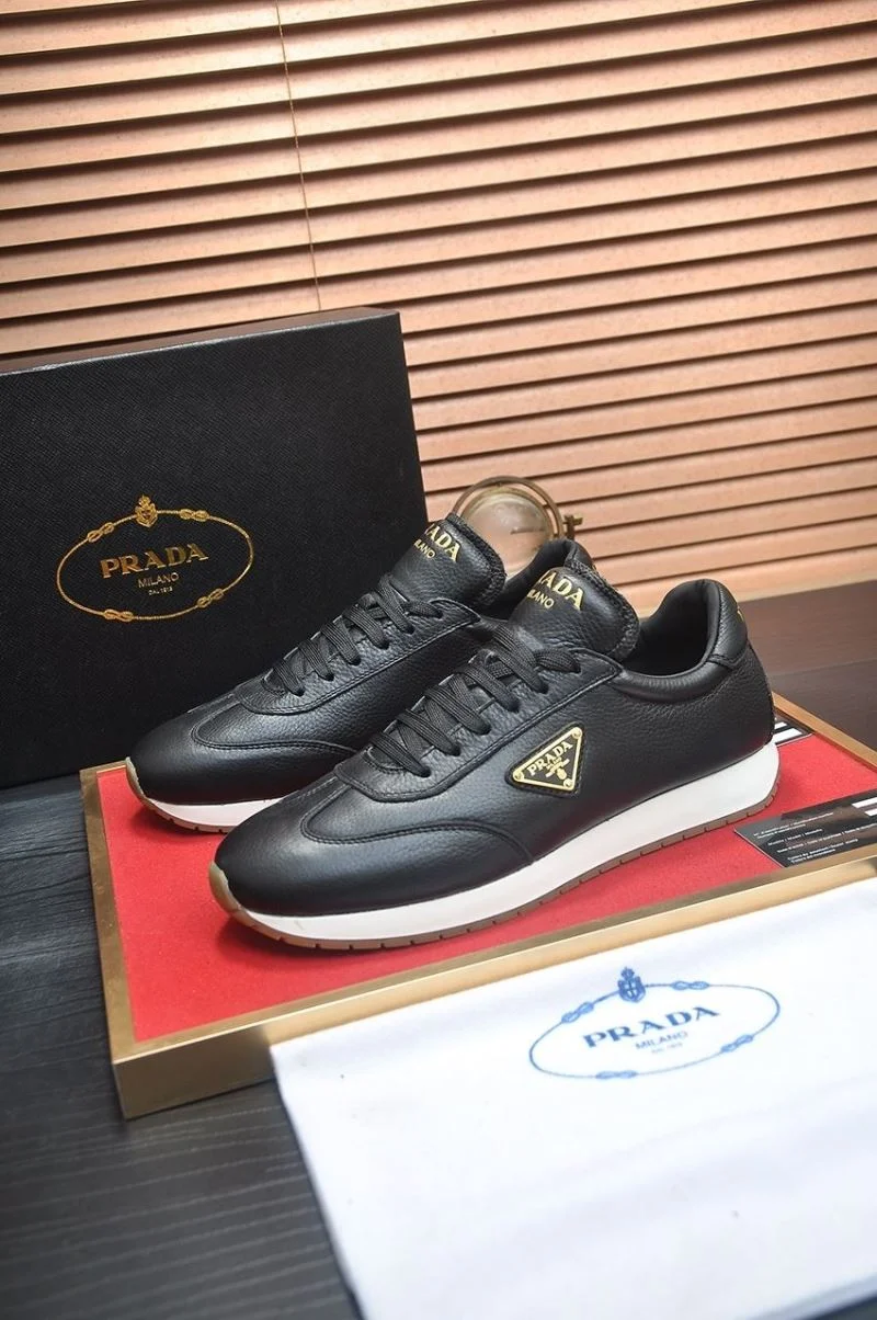 Prada Low Shoes Vibrant 35297