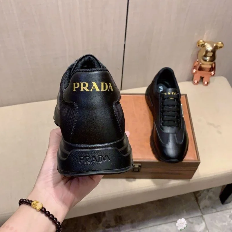 Prada Low Shoes Colorful 35288