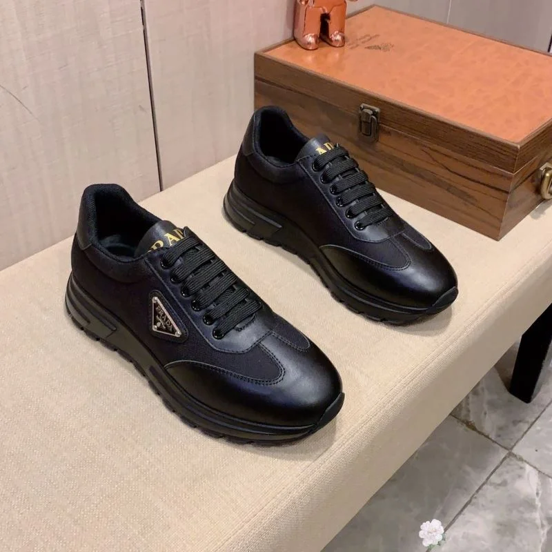 Prada Low Shoes Colorful 35288