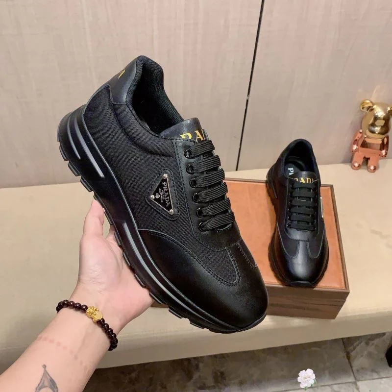 Prada Low Shoes Colorful 35288