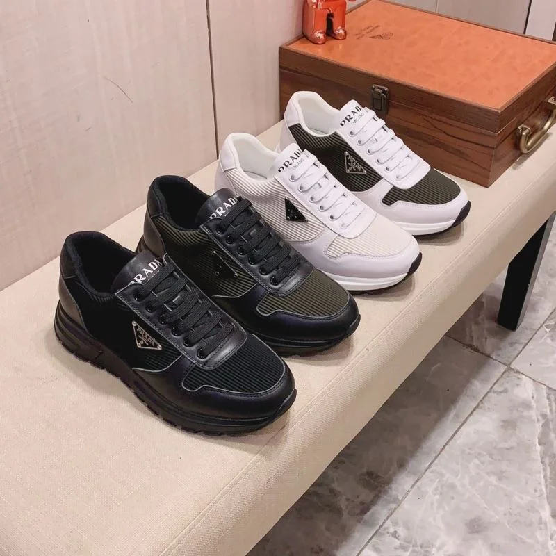 Elegant Prada Low Shoes 35290