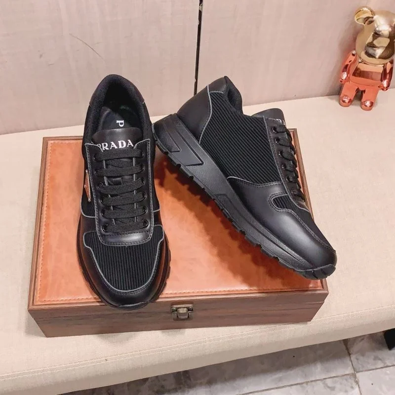 Elegant Prada Low Shoes 35290