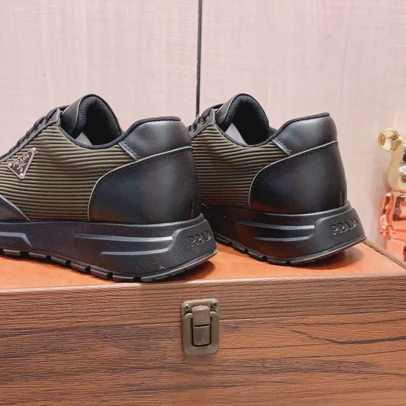 MoistureWicking Prada Low Shoes 35291