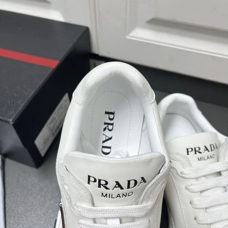 Modern Prada Low Shoes 35268
