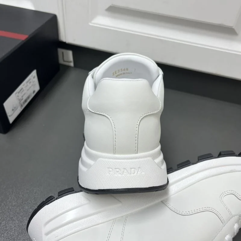 Modern Prada Low Shoes 35268