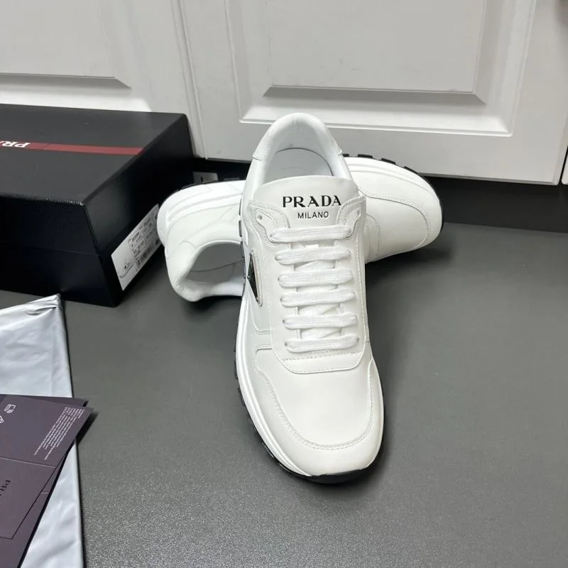 Modern Prada Low Shoes 35268