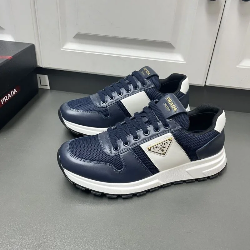 Prada Low Shoes EyeCatching 35282