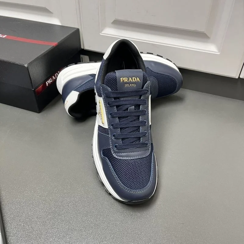 Prada Low Shoes EyeCatching 35282