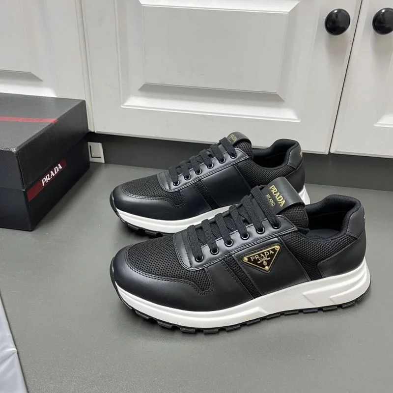 Prada Low Shoes TopPick 35272