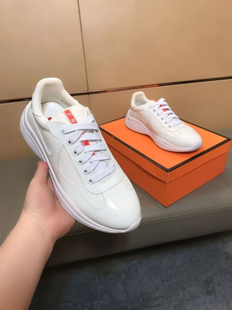 Prada Low Shoes EasyMatch 35271