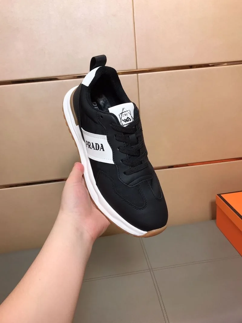 Prada Low Shoes Sporty 35274