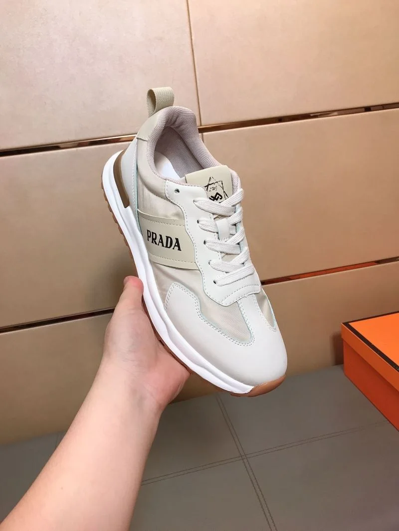 Prada Low Shoes Durable 35276