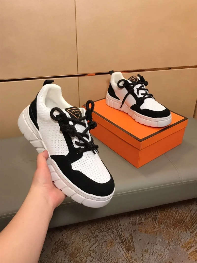 Prada Low Shoes Unisex 35266